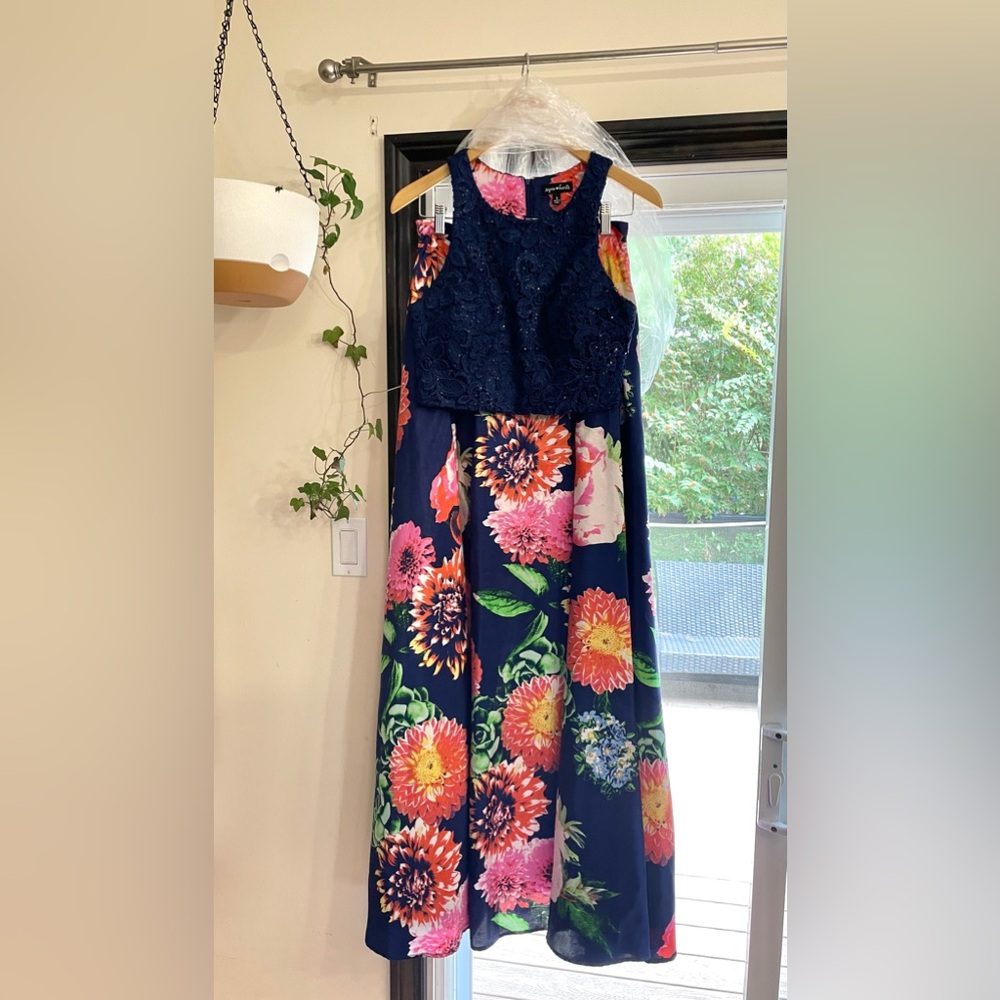 SEQUIN HEARTS Formal 2-piece Top & Skirt Set - Picture 2 of 15